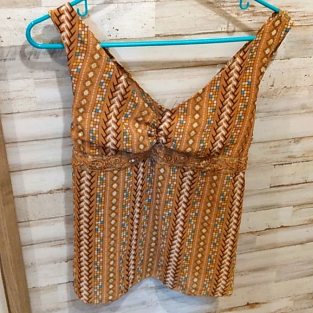 Agaci-Too women's top.     Box 244